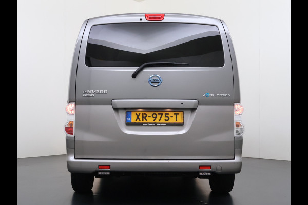Nissan e-NV200 Evalia 40kWh Automaat 2X Schuifdeur 5-Persoons Camera Stoel+Stuurverwarming Navi DAB Connect Edition SOH 89% Regen-Lichtsensor Cruise Control Bluetooth Privacy Glas Isofix Lmv 15" 1e Eigenaar Dealeronderhouden Origineel Nederlandse Auto