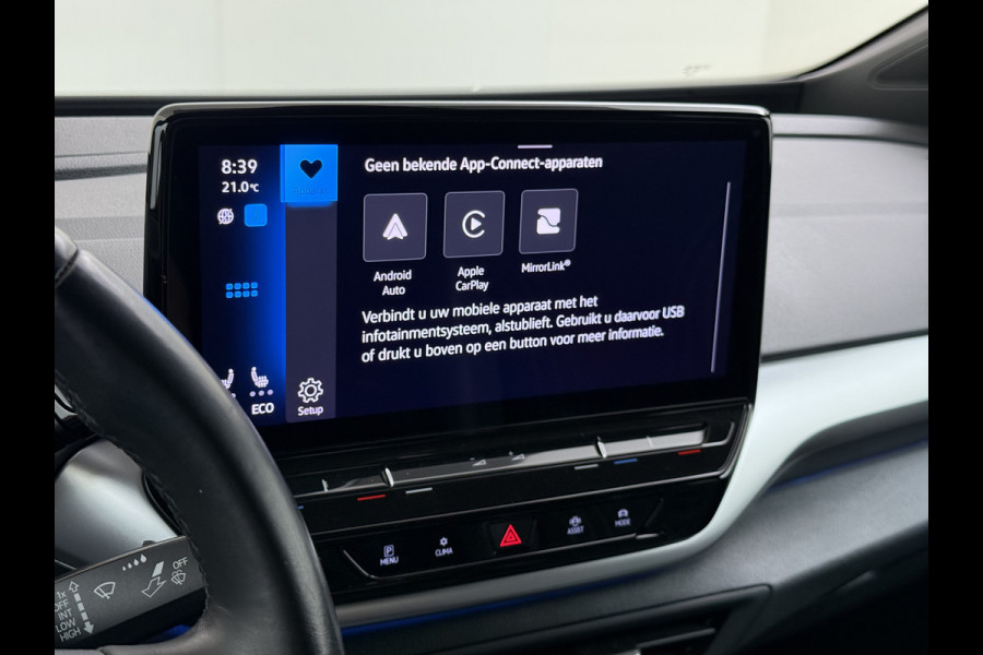 Volkswagen ID.5 Coupé Pro 82kWh 204PK Trekhaak SOH 94% Camera Adap.Cruise Assistentie+Comfort+Design+Stylepakket Navi Keyless Apple Carplay Andr Led-a-licht dynamisch Keyless advanced Matrix led-koplampen Lmv 20" Privacy Glas DAB 1.000KG Trekgewicht 1e Eigenaar