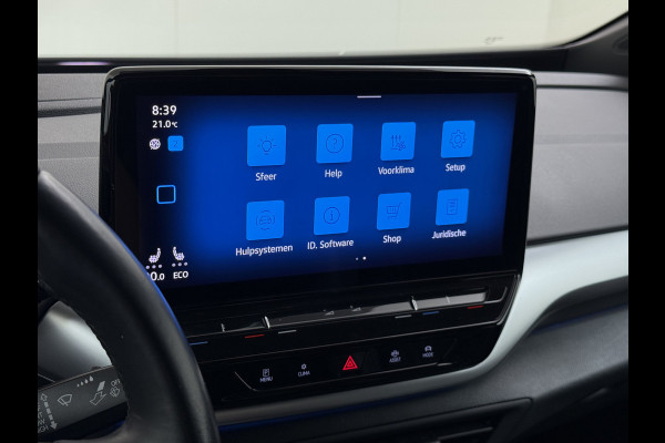 Volkswagen ID.5 Coupé Pro 82kWh 204PK Trekhaak SOH 94% Camera Adap.Cruise Assistentie+Comfort+Design+Stylepakket Navi Keyless Apple Carplay Andr Led-a-licht dynamisch Keyless advanced Matrix led-koplampen Lmv 20" Privacy Glas DAB 1.000KG Trekgewicht 1e Eigenaar