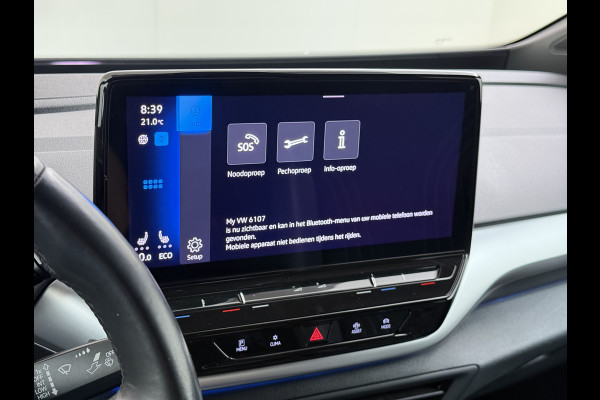 Volkswagen ID.5 Coupé Pro 82kWh 204PK Trekhaak SOH 94% Camera Adap.Cruise Assistentie+Comfort+Design+Stylepakket Navi Keyless Apple Carplay Andr Led-a-licht dynamisch Keyless advanced Matrix led-koplampen Lmv 20" Privacy Glas DAB 1.000KG Trekgewicht 1e Eigenaar