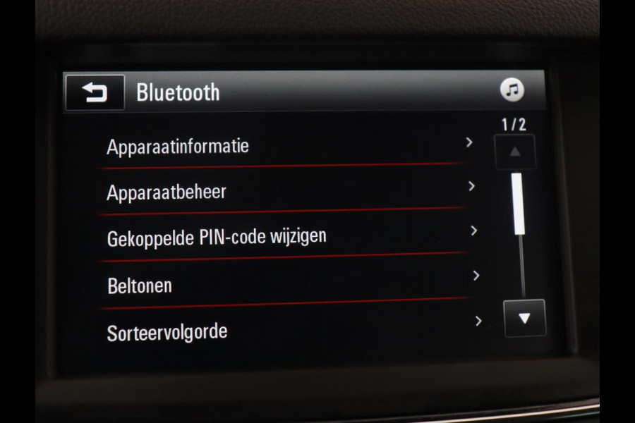 Opel Astra Sports Tourer 1.2 Design & Tech | Cruise control | Camera | Park assist | Trekhaak | Dodehoek detectie | Navigatie | Carplay | Climate control | 16" velgen