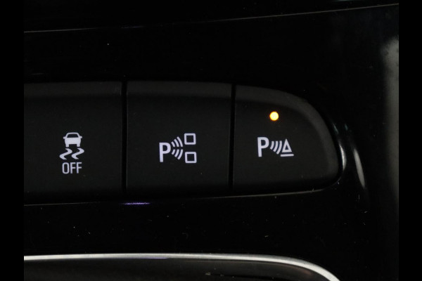 Opel Astra Sports Tourer 1.2 Design & Tech | Cruise control | Camera | Park assist | Trekhaak | Dodehoek detectie | Navigatie | Carplay | Climate control | 16" velgen