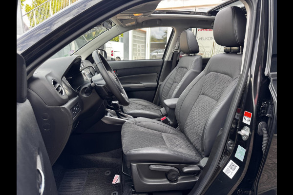 Suzuki Vitara 1.5 Hybrid Style | Panoramadak | Suzuki dealer onderhouden | Stoelverwarming | Camera |
