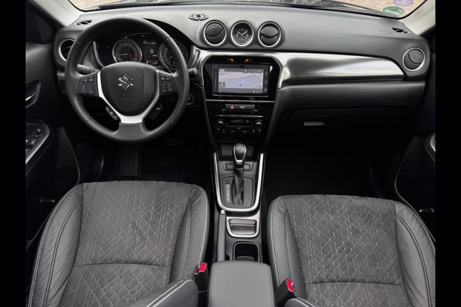 Suzuki Vitara 1.5 Hybrid Style | Panoramadak | Suzuki dealer onderhouden | Stoelverwarming | Camera |