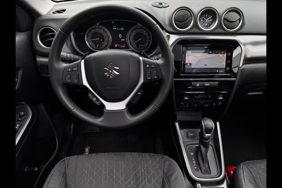 Suzuki Vitara 1.5 Hybrid Style | Panoramadak | Suzuki dealer onderhouden | Stoelverwarming | Camera |