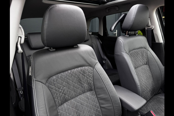 Suzuki Vitara 1.5 Hybrid Style | Panoramadak | Suzuki dealer onderhouden | Stoelverwarming | Camera |