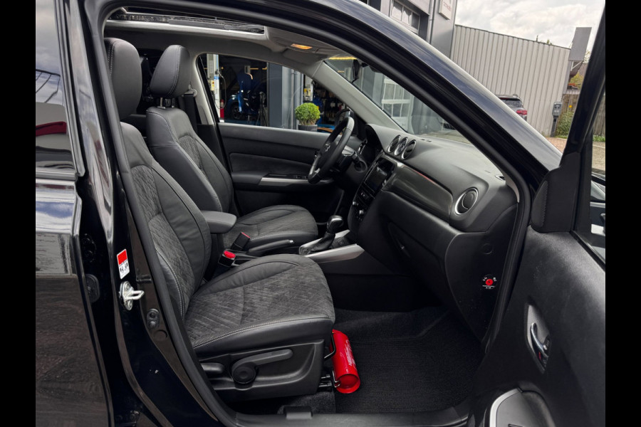 Suzuki Vitara 1.5 Hybrid Style | Panoramadak | Suzuki dealer onderhouden | Stoelverwarming | Camera |