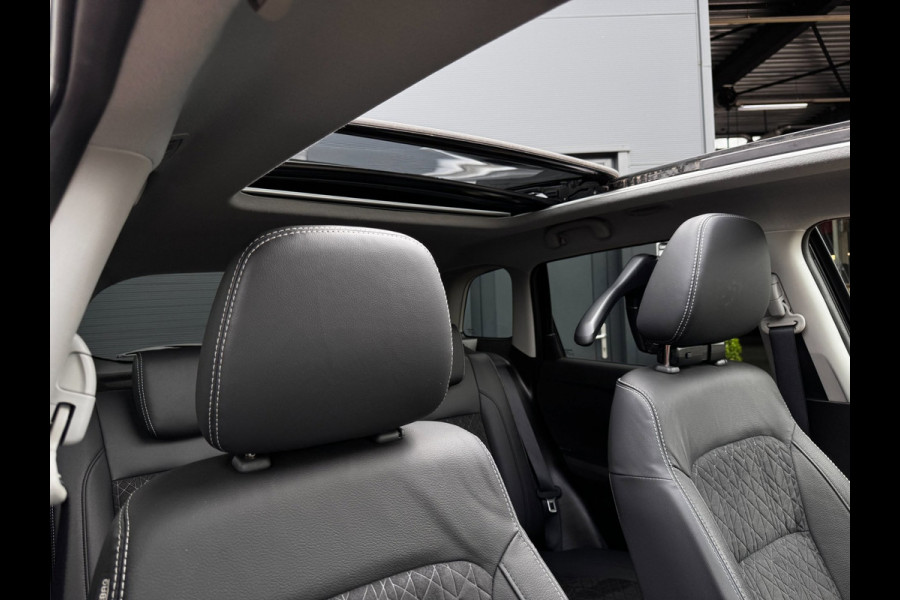 Suzuki Vitara 1.5 Hybrid Style | Panoramadak | Suzuki dealer onderhouden | Stoelverwarming | Camera |