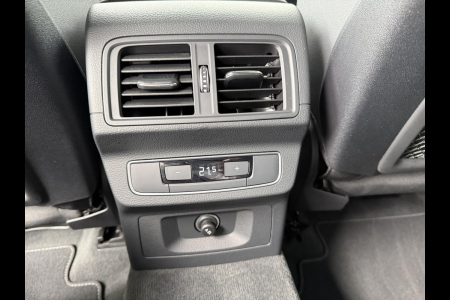 Audi Q5 55 TFSI e S edition PHEV| VAN: 48.900,- VOOR: 44.877,- UW HERFSTVOORDEEL: 4.023,- S-LINE BINNEN + BUITEN |LUCHTVERING| ELEKTRISCHE TREKHAAK| 360 CAMERA| PANO| DODE HOEK SENSOR| ELEK. STOELEN | MATRIX| RECENT NOG ONDERHOUD GEHAD|
