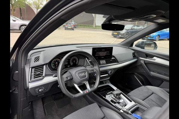 Audi Q5 55 TFSI e S edition PHEV| VAN: 48.900,- VOOR: 44.877,- UW HERFSTVOORDEEL: 4.023,- S-LINE BINNEN + BUITEN |LUCHTVERING| ELEKTRISCHE TREKHAAK| 360 CAMERA| PANO| DODE HOEK SENSOR| ELEK. STOELEN | MATRIX| RECENT NOG ONDERHOUD GEHAD|