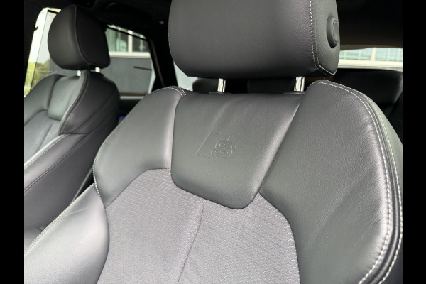 Audi Q5 55 TFSI e S edition PHEV| VAN: 48.900,- VOOR: 44.877,- UW HERFSTVOORDEEL: 4.023,- S-LINE BINNEN + BUITEN |LUCHTVERING| ELEKTRISCHE TREKHAAK| 360 CAMERA| PANO| DODE HOEK SENSOR| ELEK. STOELEN | MATRIX| RECENT NOG ONDERHOUD GEHAD|