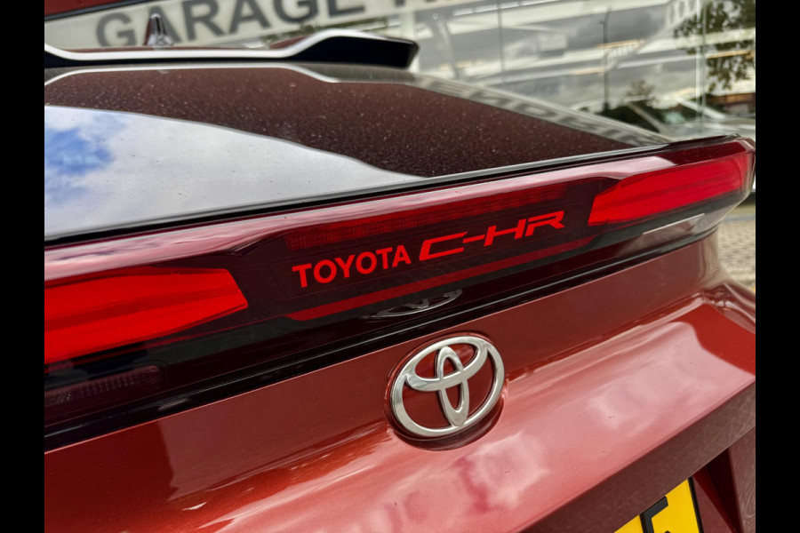 Toyota C-HR 2.0 Plug-in Hybrid 220 GR SPORT | Digitale Binnenspiegel | Blindspot | HUD | Adaptive CC | GR stoelen | Smart Phone Entry | Camera |