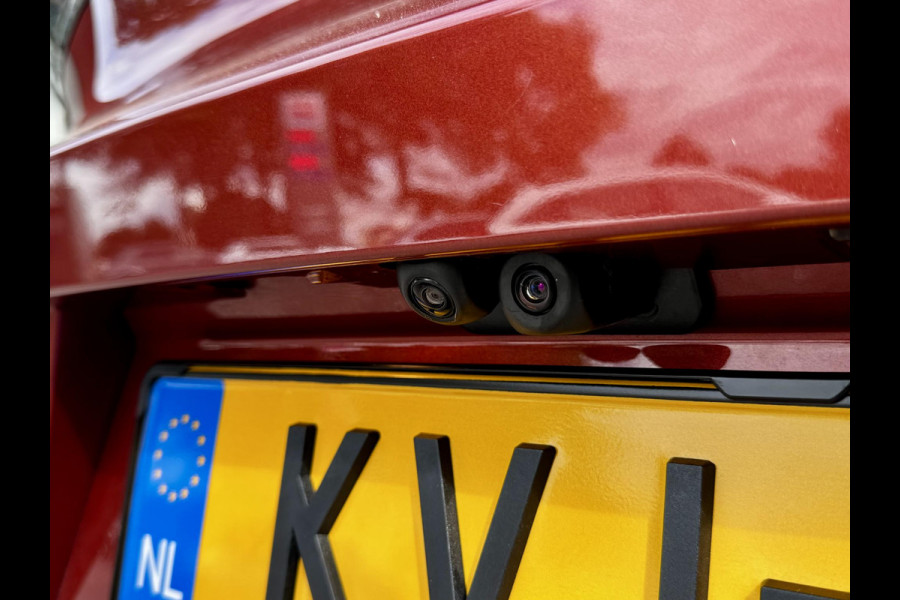 Toyota C-HR 2.0 Plug-in Hybrid 220 GR SPORT | Digitale Binnenspiegel | Blindspot | HUD | Adaptive CC | GR stoelen | Smart Phone Entry | Camera |