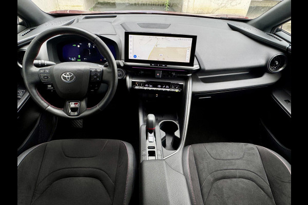 Toyota C-HR 2.0 Plug-in Hybrid 220 GR SPORT | Digitale Binnenspiegel | Blindspot | HUD | Adaptive CC | GR stoelen | Smart Phone Entry | Camera |