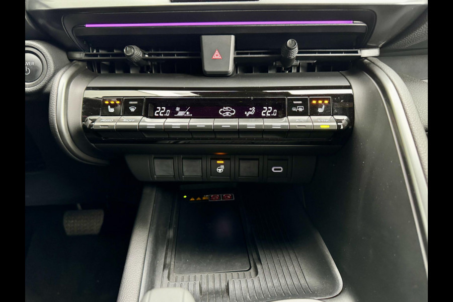 Toyota C-HR 2.0 Plug-in Hybrid 220 GR SPORT | Digitale Binnenspiegel | Blindspot | HUD | Adaptive CC | GR stoelen | Smart Phone Entry | Camera |