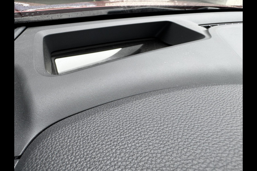 Toyota C-HR 2.0 Plug-in Hybrid 220 GR SPORT | Digitale Binnenspiegel | Blindspot | HUD | Adaptive CC | GR stoelen | Smart Phone Entry | Camera |