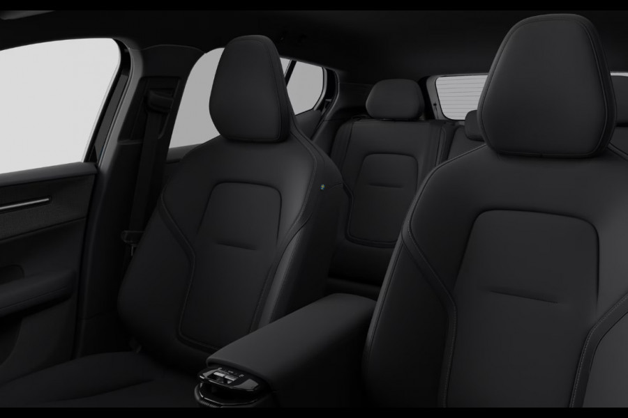 Volvo EX30 P5 Ext. Range Plus Black Edition Europa 69 kWh / Adaptive Cruise Control / Harman Kardon / Extra getint glas / Stoelverwarming / Stuurverwarming / Achteruitrijcamera / Elektrisch verstelbare stoelen /