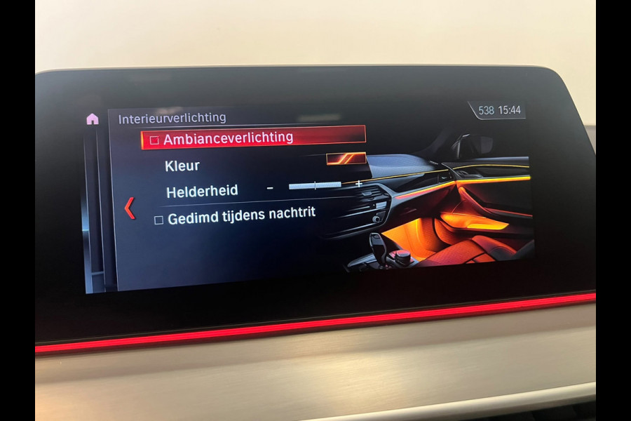 BMW 5 Serie Touring 520d High Executive / Pano / HUD / ACC
