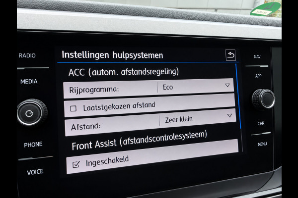 Volkswagen Polo 1.0 TSI Comfortline Business carplay_Camera_Cruise_Led