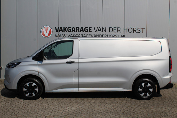 Ford E-Transit Custom 340 L2H1 Trend 71 kWh ELEKTRISCH ! Apple Carplay, Camera, Cruise Control, Metallic lak, Winter pakket: Stoel-, Stuur- en Voorraamverw., verwarming, Van € 46.340,- nu voor € 37.950,-