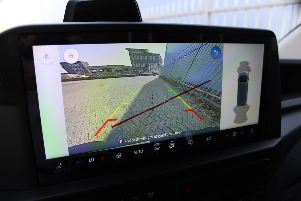 Ford E-Transit Custom 340 L2H1 Trend 71 kWh ELEKTRISCH ! Apple Carplay, Camera, Cruise Control, Metallic lak, Winter pakket: Stoel-, Stuur- en Voorraamverw., verwarming, Van € 46.340,- nu voor € 37.950,-