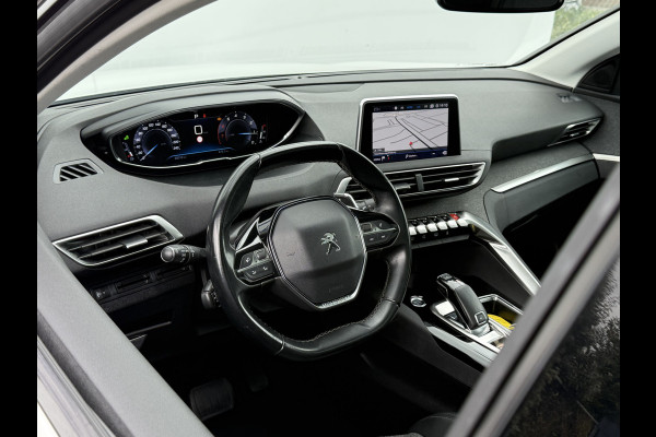 Peugeot 3008 1.2 PureTech Allure | Trekhaak | Pano | CarPlay | Keyless | 19 inch