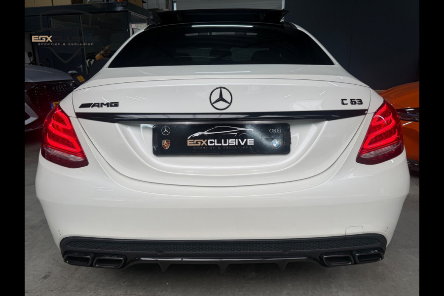 Mercedes-Benz C-Klasse AMG 63 Pano/Kuipstoelen/ACC/Camera