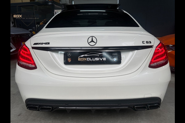 Mercedes-Benz C-Klasse AMG 63 Pano/Kuipstoelen/ACC/Camera