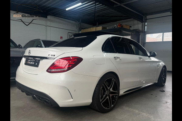Mercedes-Benz C-Klasse AMG 63 Pano/Kuipstoelen/ACC/Camera
