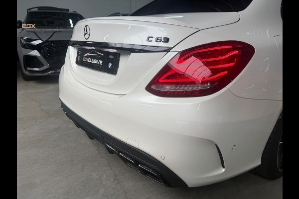 Mercedes-Benz C-Klasse AMG 63 Pano/Kuipstoelen/ACC/Camera
