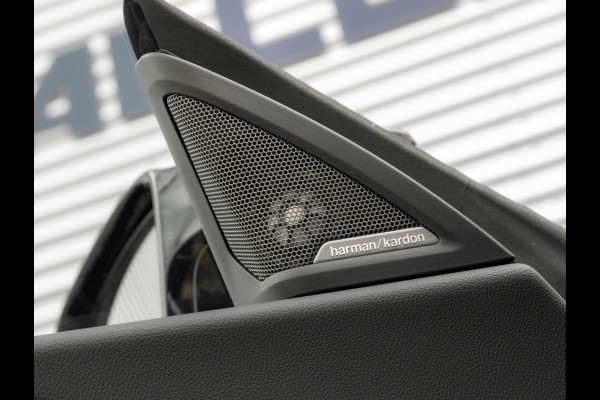 BMW 2 Serie Coupé M2 - Individual ''Voodoo Blue'' - Facelift - Carbon Dak - ACC