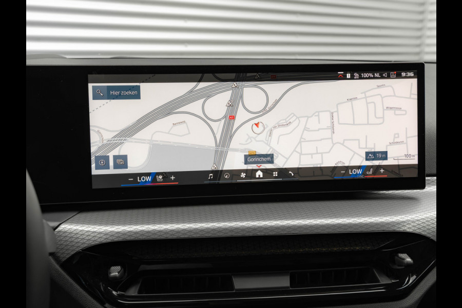 BMW 2 Serie Coupé M2 - Individual ''Voodoo Blue'' - Facelift - Carbon Dak - ACC