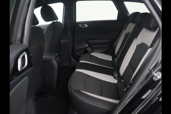 Kia Ceed Sportswagon 1.5 T-GDi MHEV GT-Line Edition | Cruise control | Trekhaak | Camera | Park assist | Carplay | Climate control | Full LED | 17" velgen