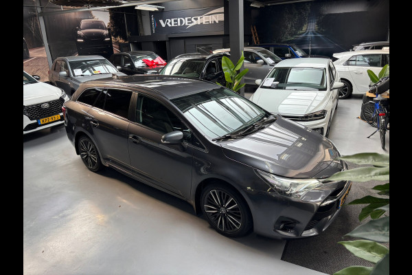 Toyota Avensis Touring Sports 1.8 VVT-i Edition / Camera