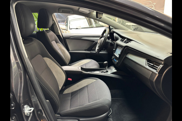 Toyota Avensis Touring Sports 1.8 VVT-i Edition / Camera
