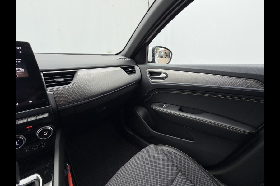 Renault Arkana Nieuw 1.6 E-Tech full hybrid 145 techno Automaat Carplay NIEUW