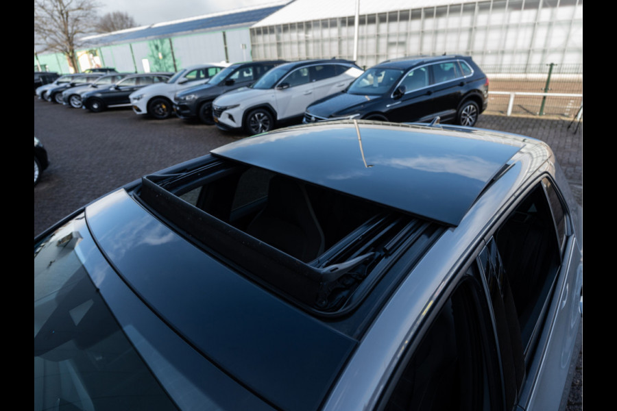 Volkswagen Golf 2.0 TDI DSG 200PK GTD | Pano | 19" R | Camera | BTW