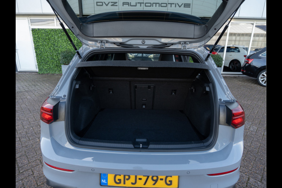 Volkswagen Golf 2.0 TDI DSG 200PK GTD | Pano | 19" R | Camera | BTW