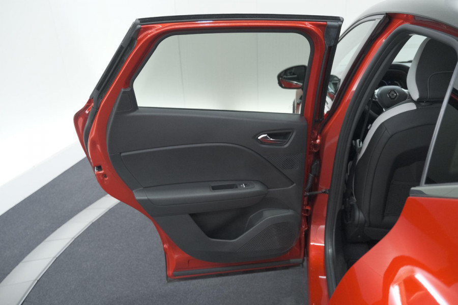 Renault Captur 1.6 E-Tech Full Hybrid 145 Techno | Navigatie | Camera | Parkeersensoren | Apple Carplay