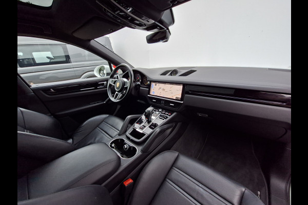Porsche Cayenne Coupé 3.0 E-Hybrid Pano Trekhaak(3500) 360° Adapt.Cruise Memory Leder