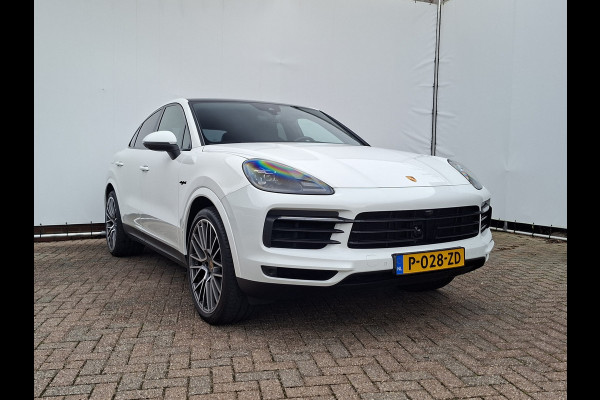 Porsche Cayenne Coupé 3.0 E-Hybrid Pano Trekhaak(3500) 360° Adapt.Cruise Memory Leder