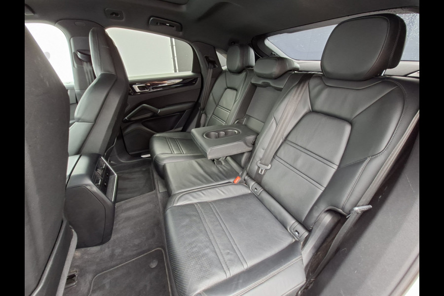 Porsche Cayenne Coupé 3.0 E-Hybrid Pano Trekhaak(3500) 360° Adapt.Cruise Memory Leder
