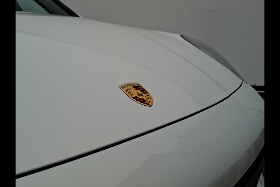 Porsche Cayenne Coupé 3.0 E-Hybrid Pano Trekhaak(3500) 360° Adapt.Cruise Memory Leder
