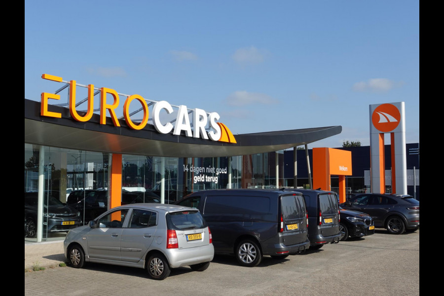 Hyundai i20 1.2 MPI Essential Navigatie Apple CarPlay Android Auto Camera Parkeerhulp achter Cruise Control Virtual Cockpit Climate control Lichmetalen velgen