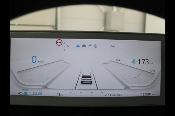 Hyundai IONIQ 5 Connect 77.4 kWh | SOH 94,1% | Half leder | Stuur/stoel verwarming Adaptive cruise | Trekhaak | BOSE sound | Camera | Park assist | Carplay | Climate control | Full LED