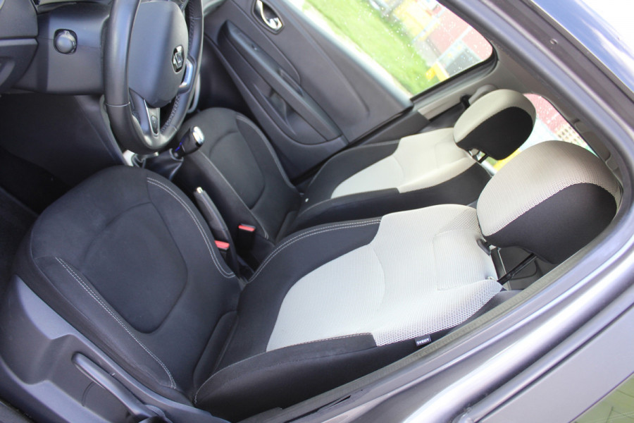 Renault Captur 0.9 TCe Limited navi trekhaak multimedia