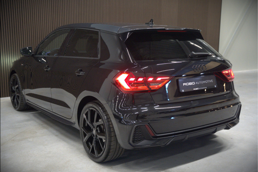 Audi A1 Sportback 35 TFSI S Line edition one S-Line | Bang & Olufsen | Stoelverwarming | Cruise Control | Ambiance Verlichting | Navigatie | Parkeersensoren | Apple Carplay | Climate Control | B&O | LED
