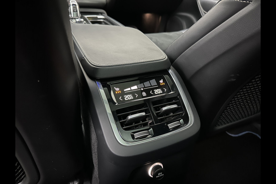 Volvo XC90 T8 AWD R-Design | Luchtvering | 360 Camera | Bowers & Wilkins | Keyless-Entry | Head-Up | Glaspook | Stuurverwarming | Zwarte hemelbekleding | Panorama | 2x Memory | Stoelverwarming V+A | Audio pakket | ISO-Glas | Getint-Glas | 7-Persoons | Volvo dealer onderhouden | Rijklaarprijs.