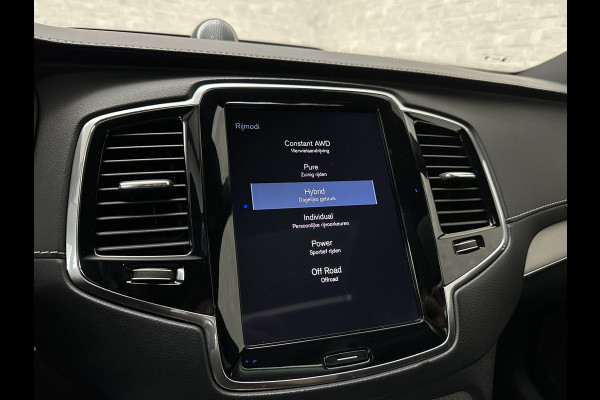 Volvo XC90 T8 AWD R-Design | Luchtvering | 360 Camera | Bowers & Wilkins | Keyless-Entry | Head-Up | Glaspook | Stuurverwarming | Zwarte hemelbekleding | Panorama | 2x Memory | Stoelverwarming V+A | Audio pakket | ISO-Glas | Getint-Glas | 7-Persoons | Volvo dealer onderhouden | Rijklaarprijs.