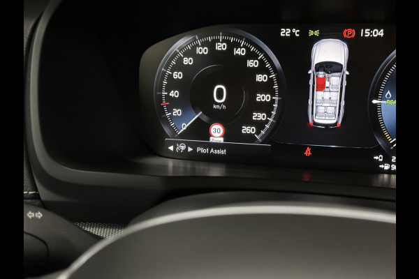 Volvo XC90 T8 AWD R-Design | Luchtvering | 360 Camera | Bowers & Wilkins | Keyless-Entry | Head-Up | Glaspook | Stuurverwarming | Zwarte hemelbekleding | Panorama | 2x Memory | Stoelverwarming V+A | Audio pakket | ISO-Glas | Getint-Glas | 7-Persoons | Volvo dealer onderhouden | Rijklaarprijs.